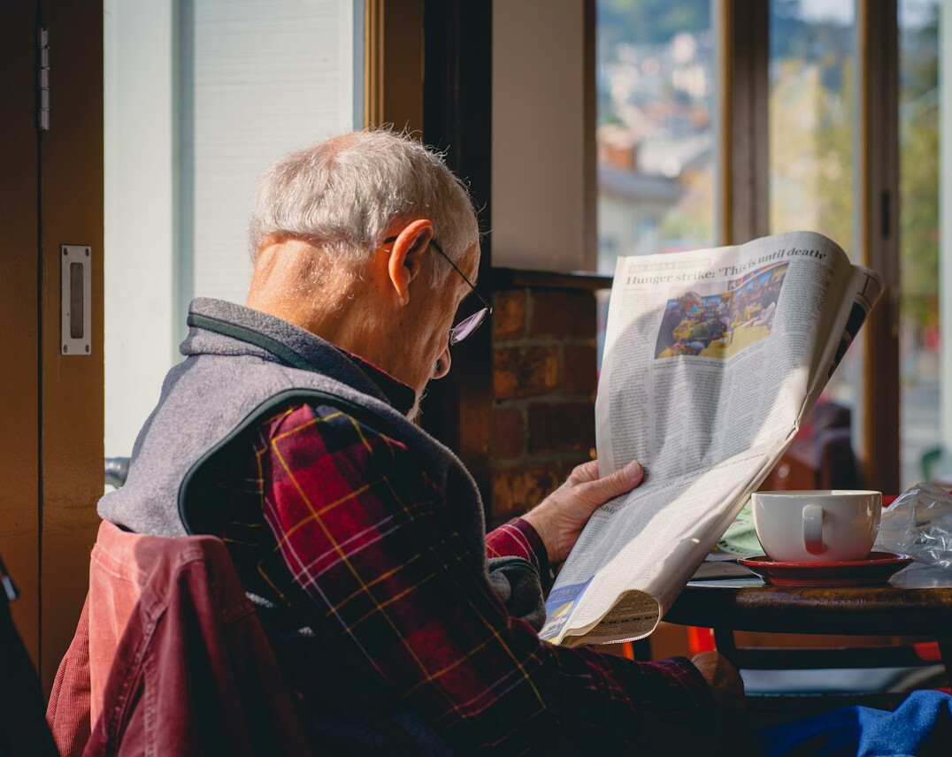 cozy senior club room