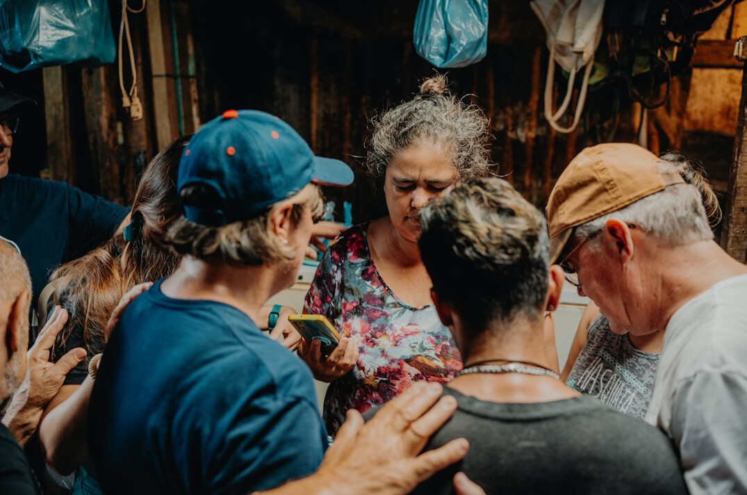 seniors laughing together in group